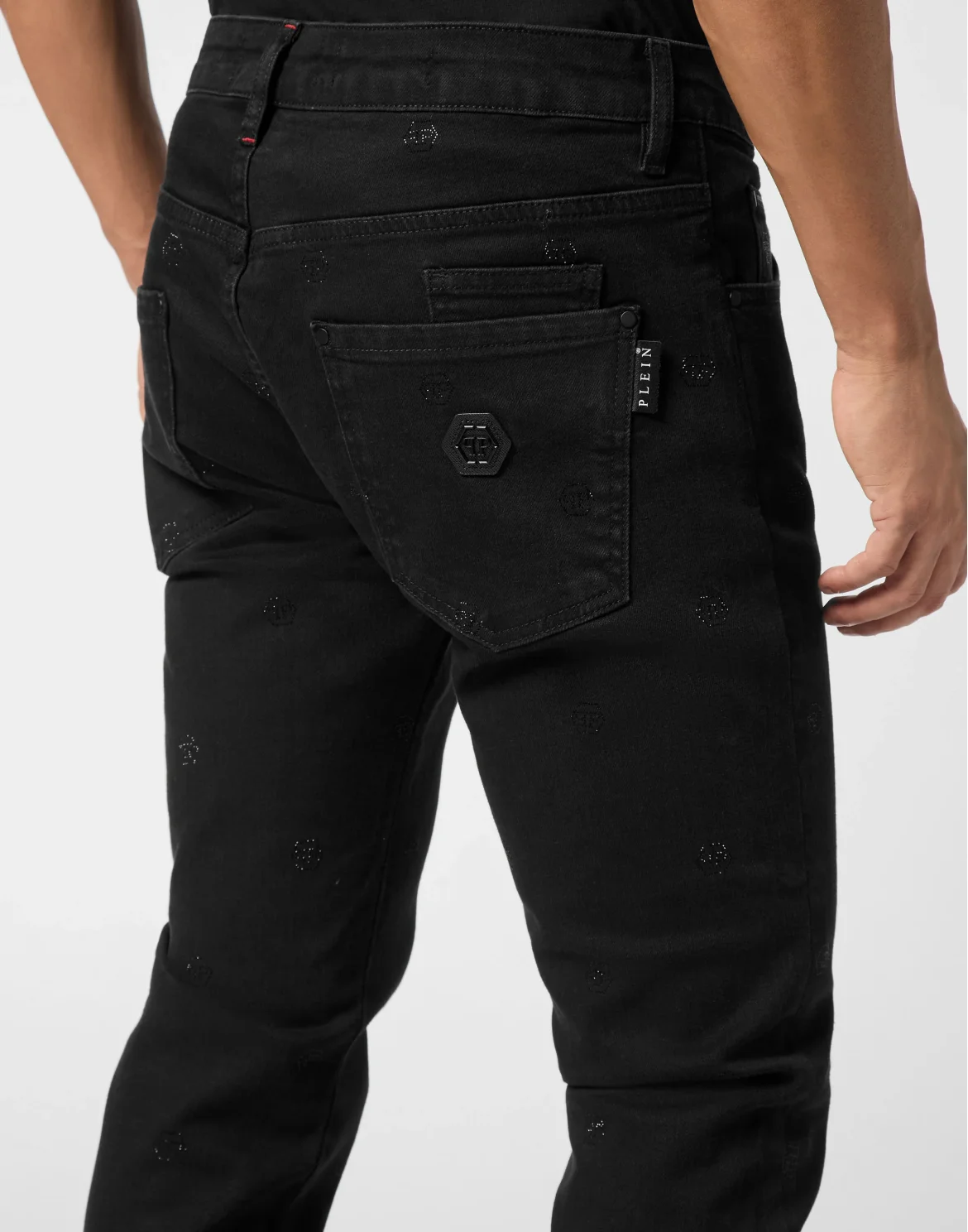 Super Straight Cut Jeans Monogram Strass, цвет: Черный