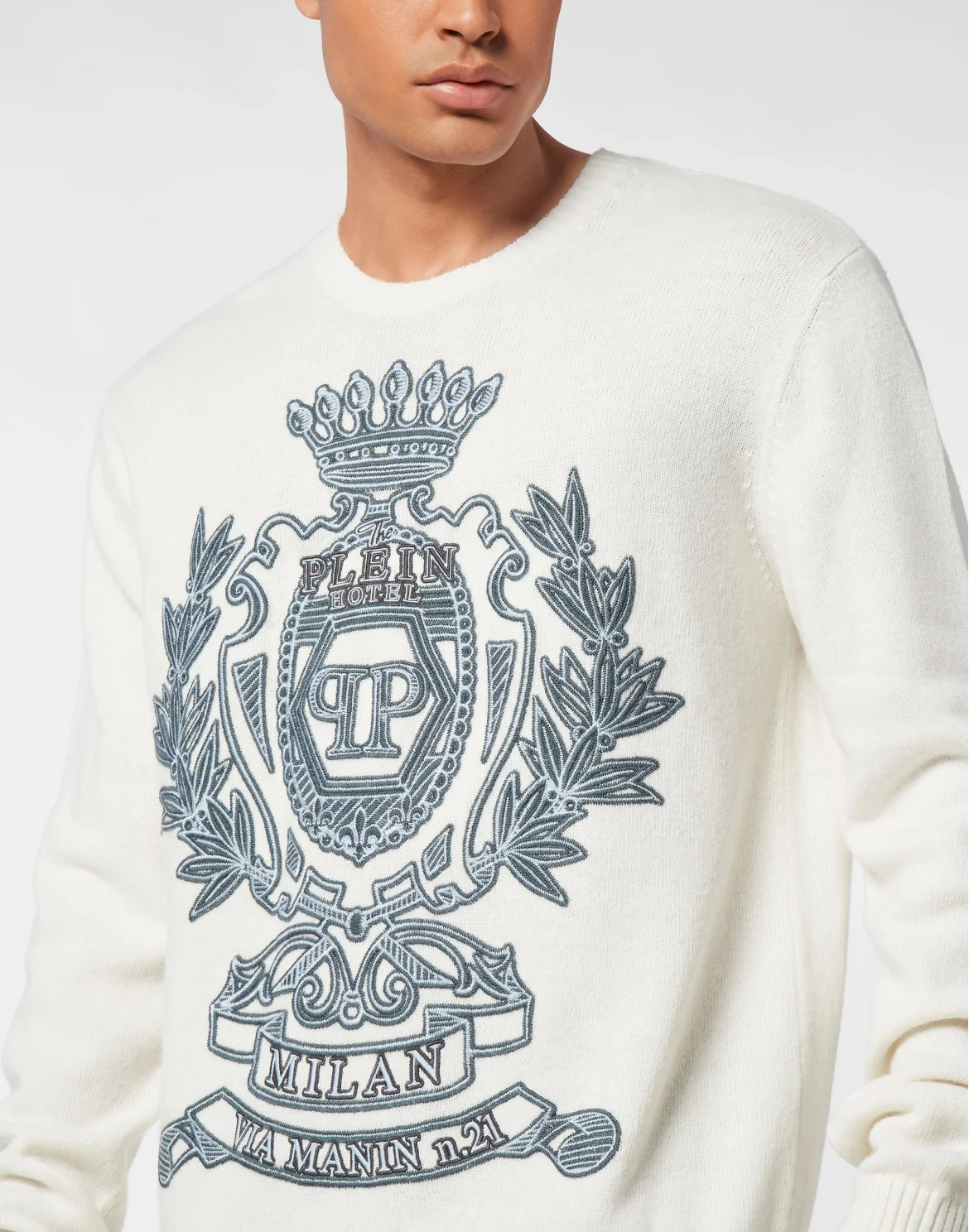 Embroidered Wool Blend Round Neck Pullover Crest, цвет: Бежевый