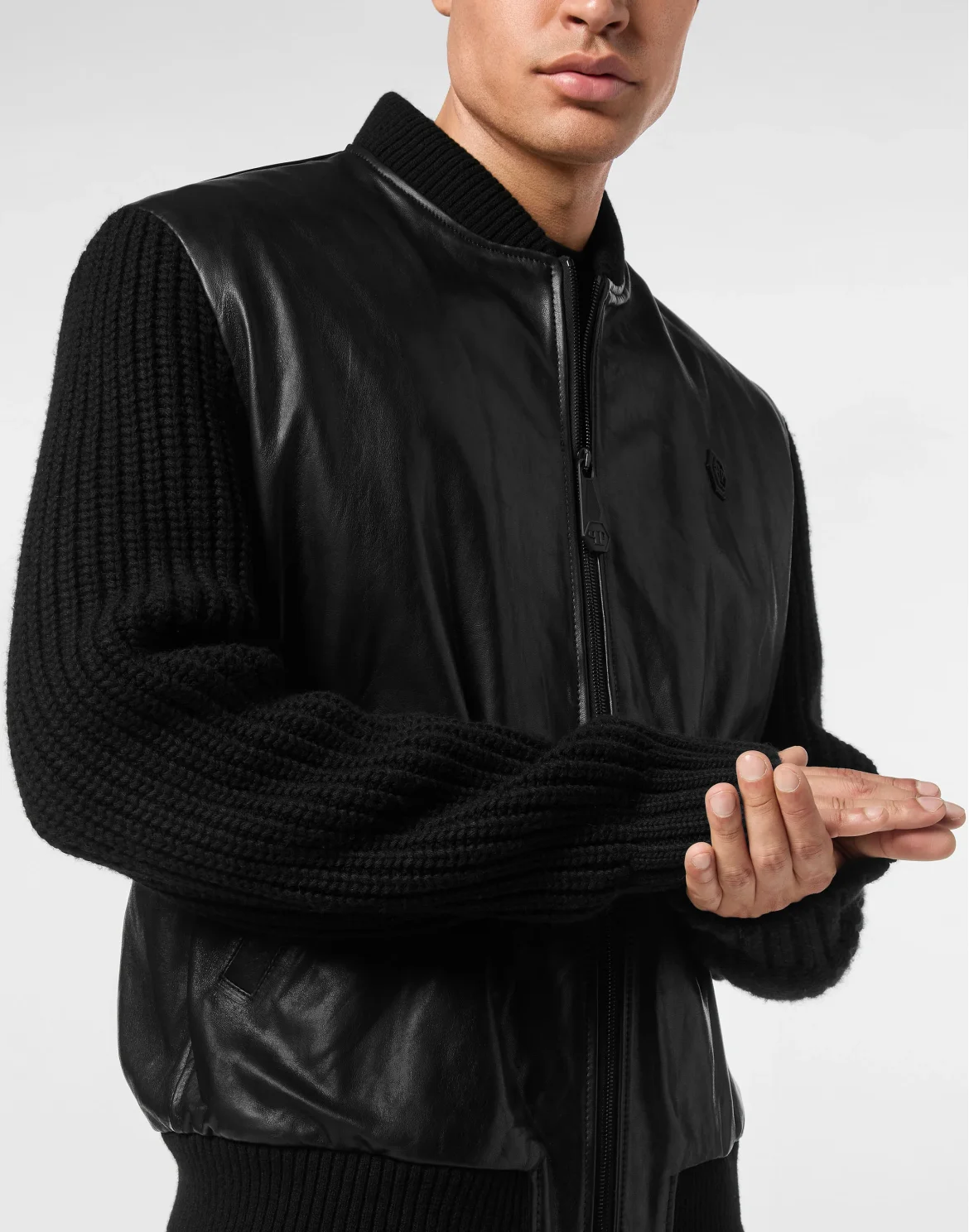 Leather Bomber with Knitted Sleeves, цвет: Черный