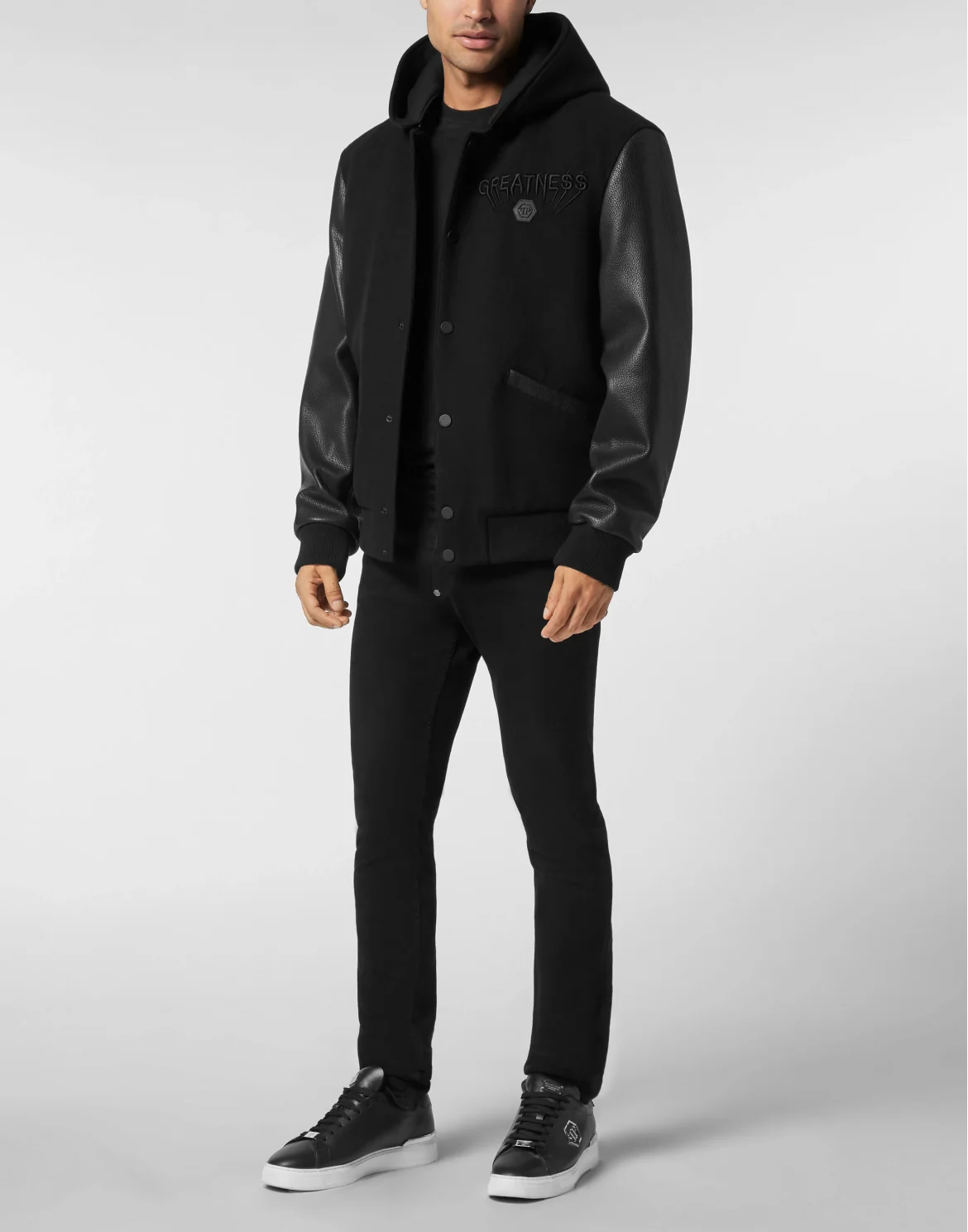 Hooded Varsity Bomber with Leather Sleeves Greatness, цвет: Черный