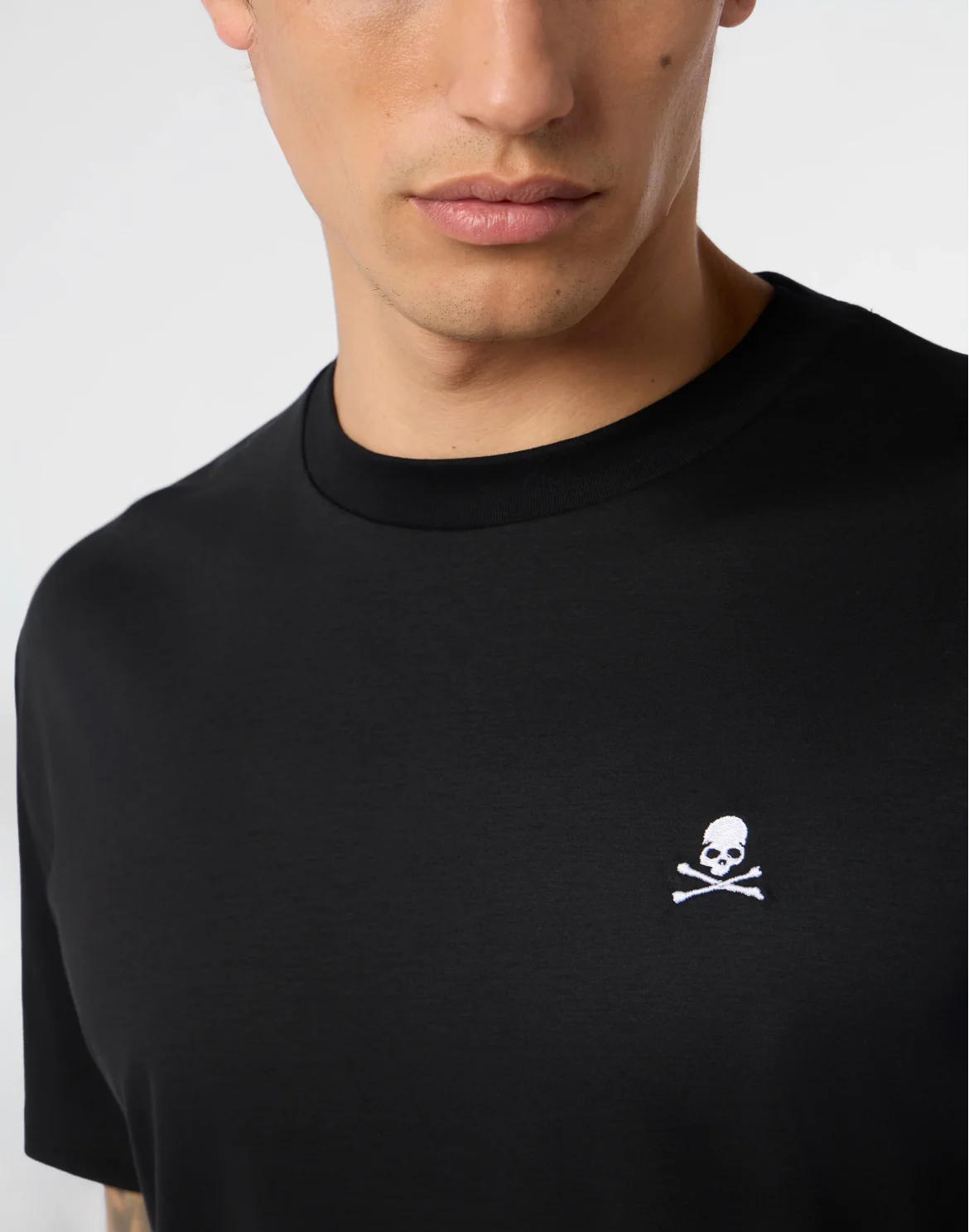 Basic Round Neck T-Shirt Skull, цвет: Черный