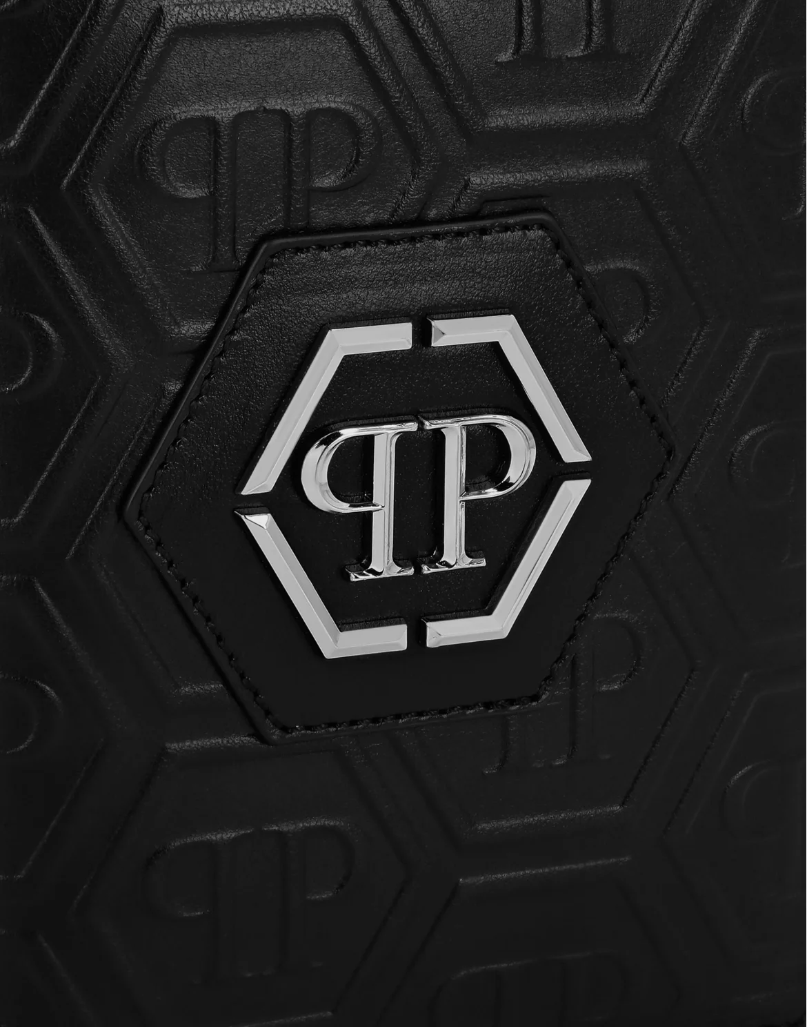 Leather Passport Cover Monogram, цвет: Черный