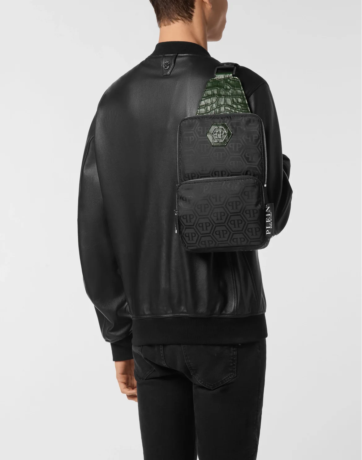 Nylon and Leather Cross-Body Monogram, цвет: Черный