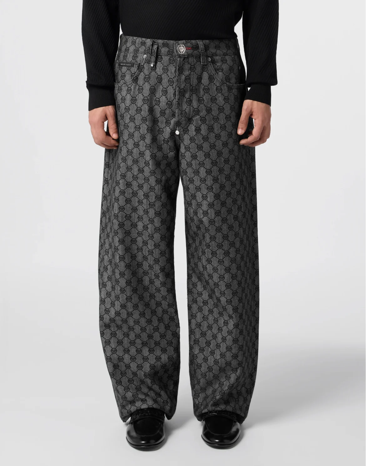 Loose Wide Fit Jeans Monogram, цвет: Черный