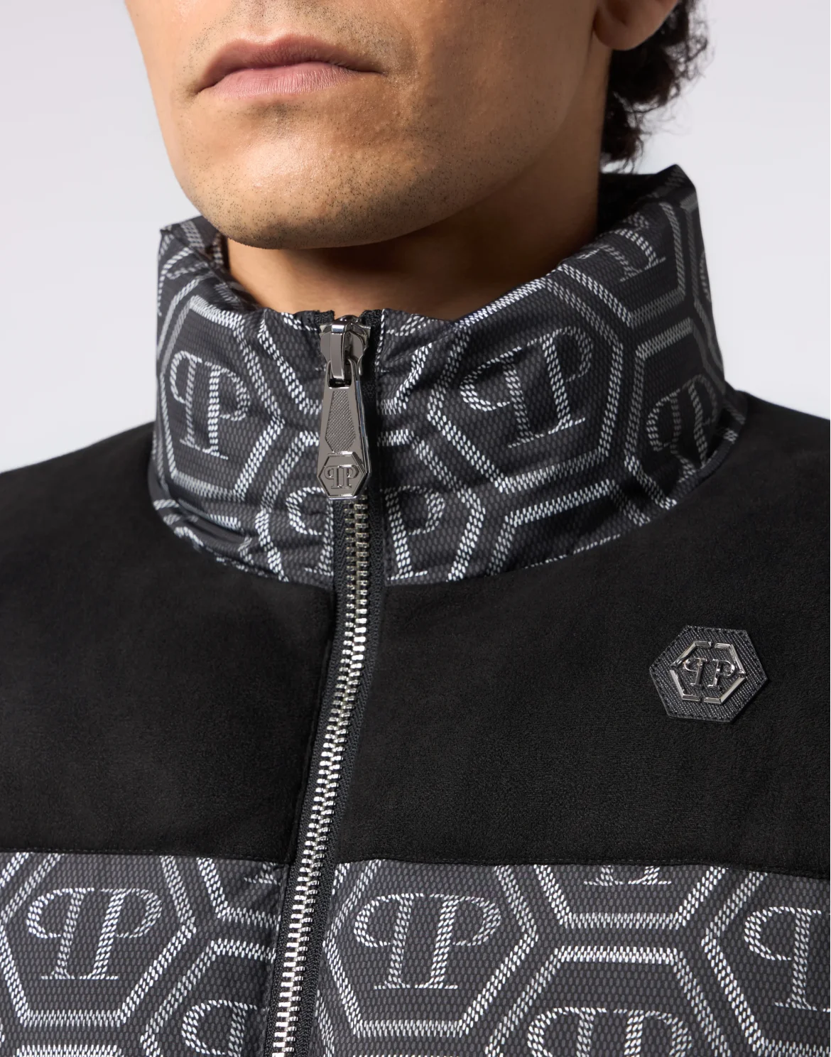 Nylon Puffer Jacket Monogram, цвет: Черный