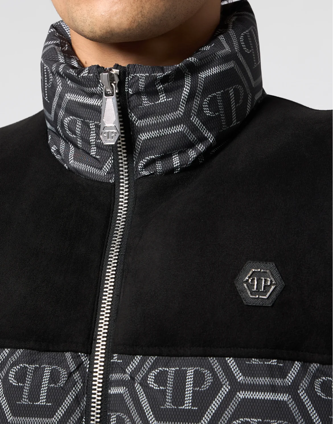 Nylon Vest Monogram, цвет: Черный