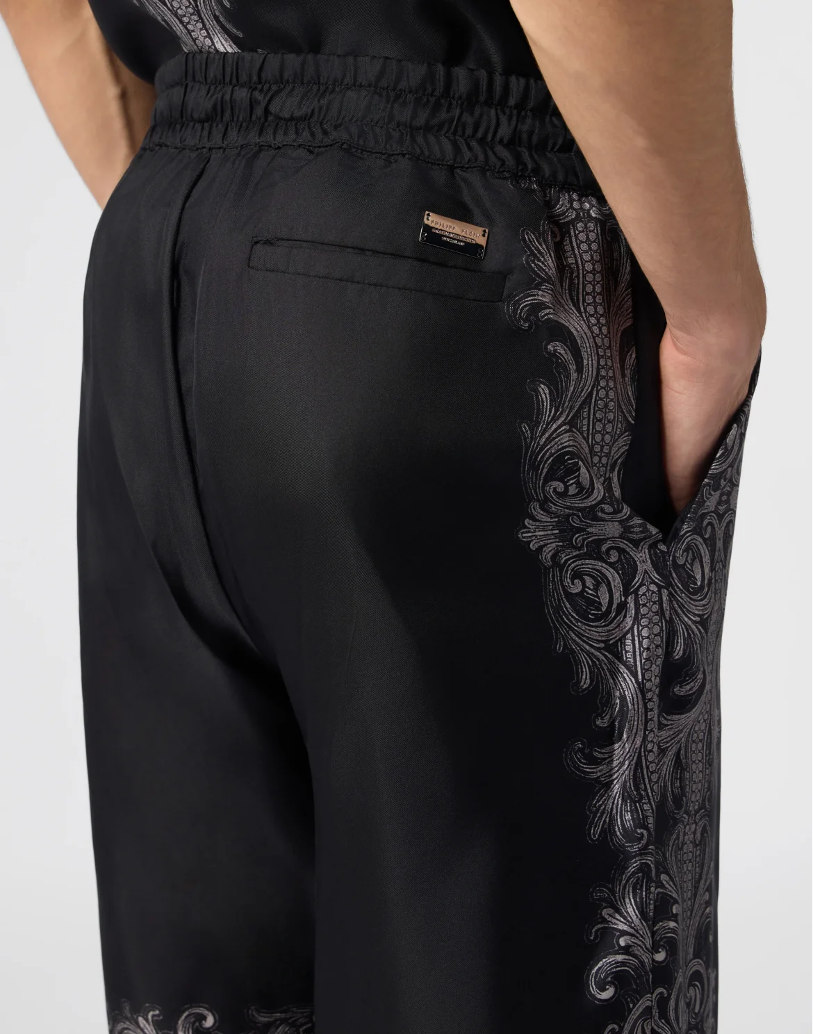 Bowling Shorts Baroque, цвет: Черный