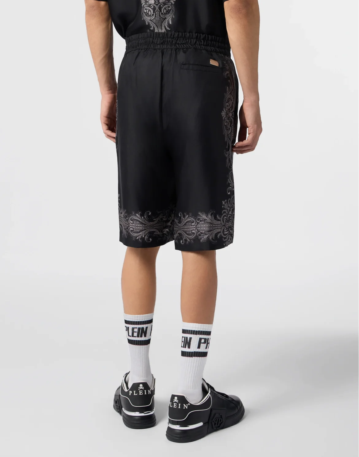 Bowling Shorts Baroque, цвет: Черный