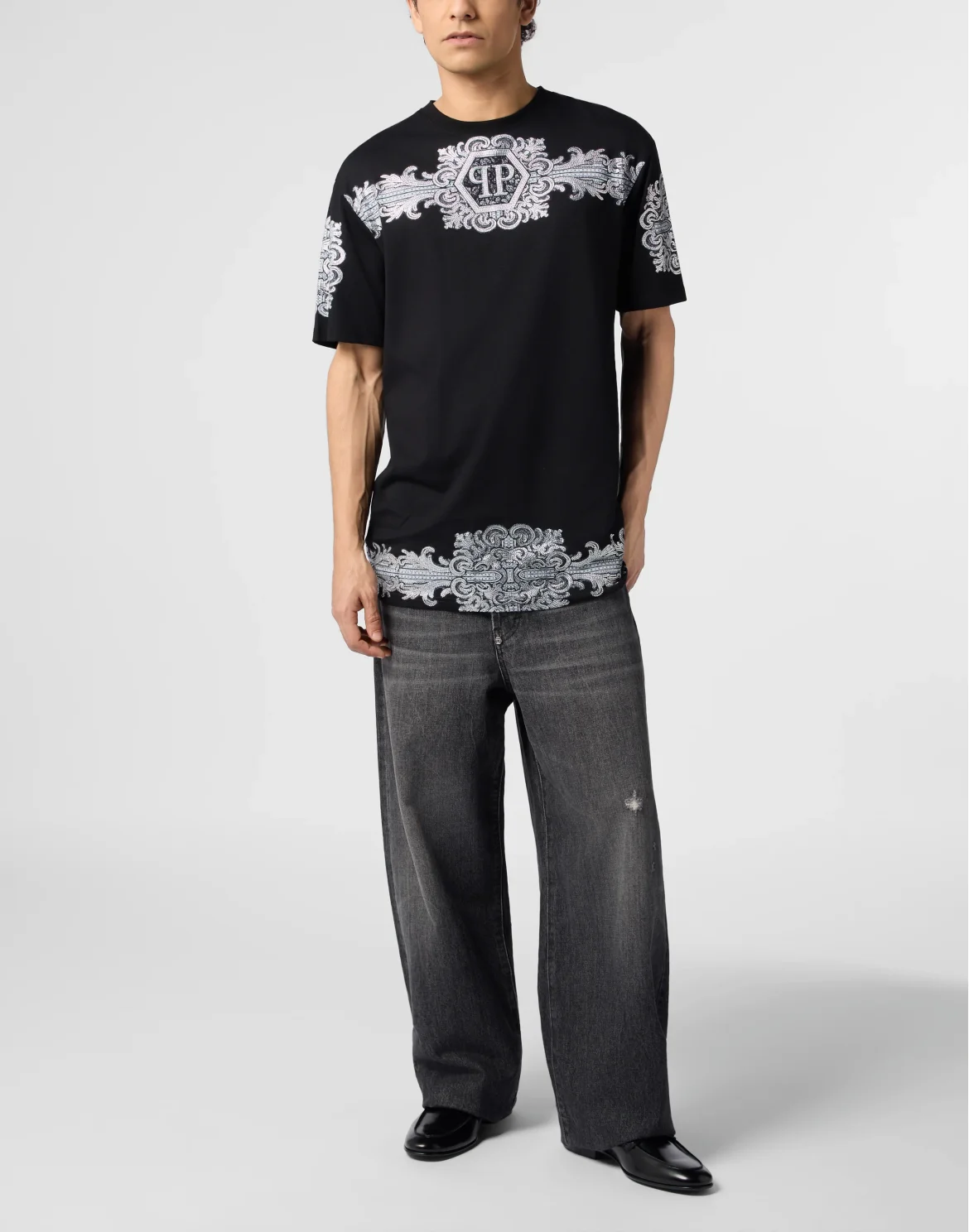 Round Neck T-Shirt Baroque Stones, цвет: Черный