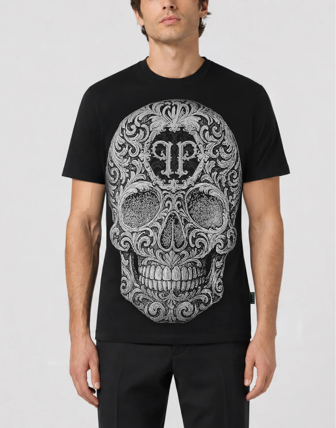 Round Neck T-Shirt Baroque Skull Stones, цвет: Черный