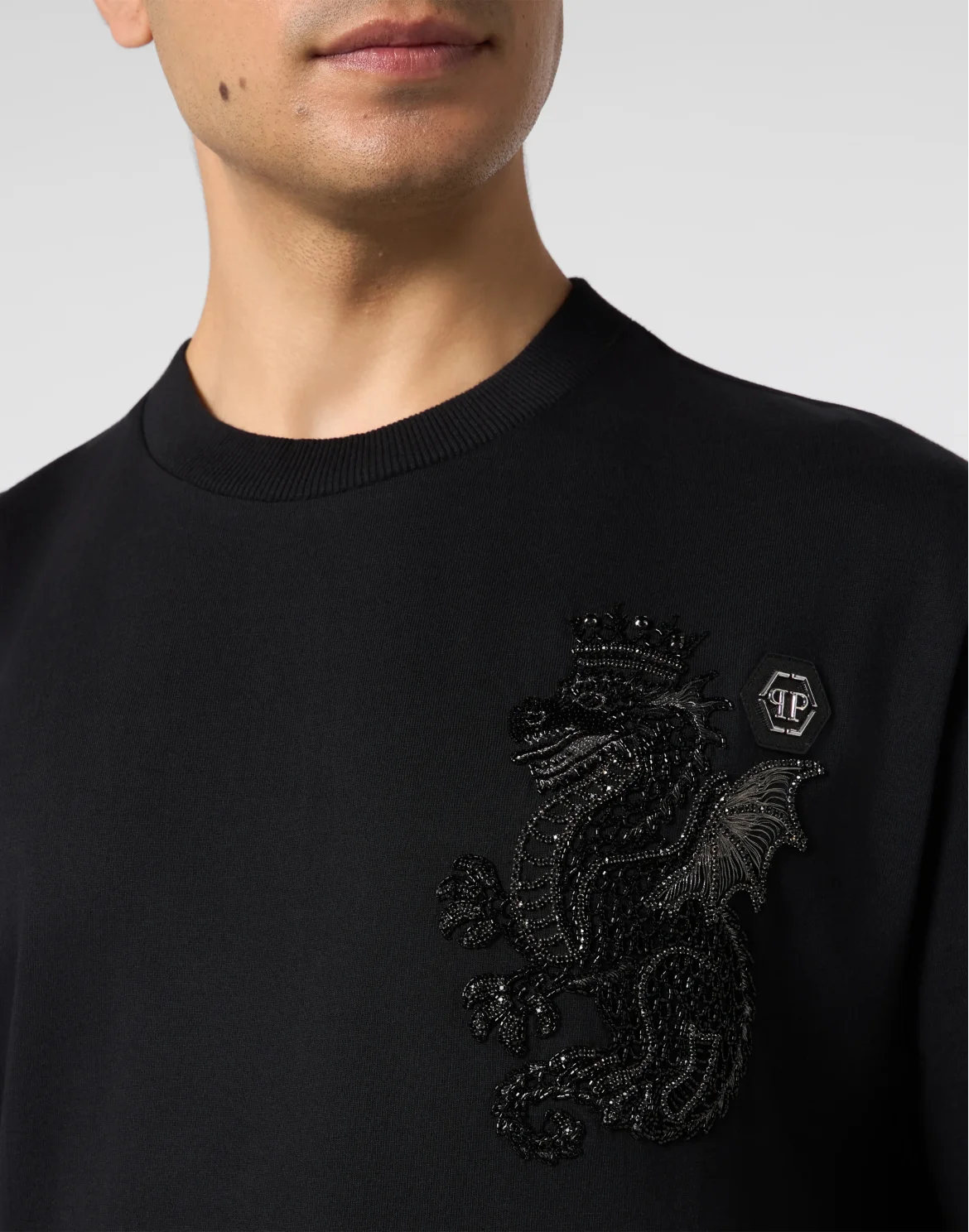 Round Neck T-Shirt Dragon, цвет: Черный