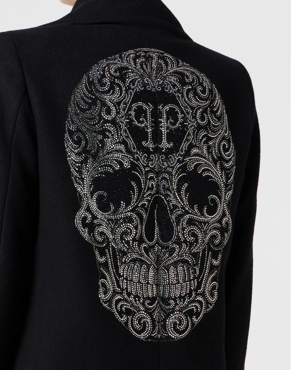 Duke Long Coat Baroque Skull, цвет: Черный
