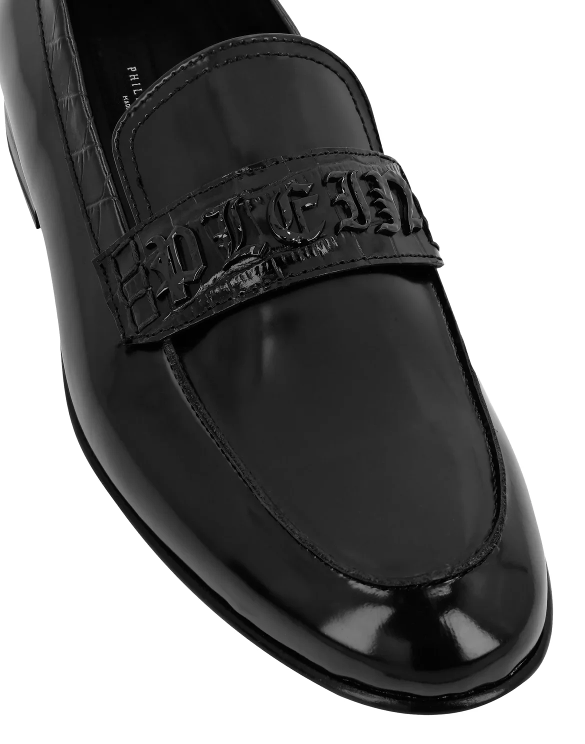 Croco Printed Leather Loafers, цвет: Черный