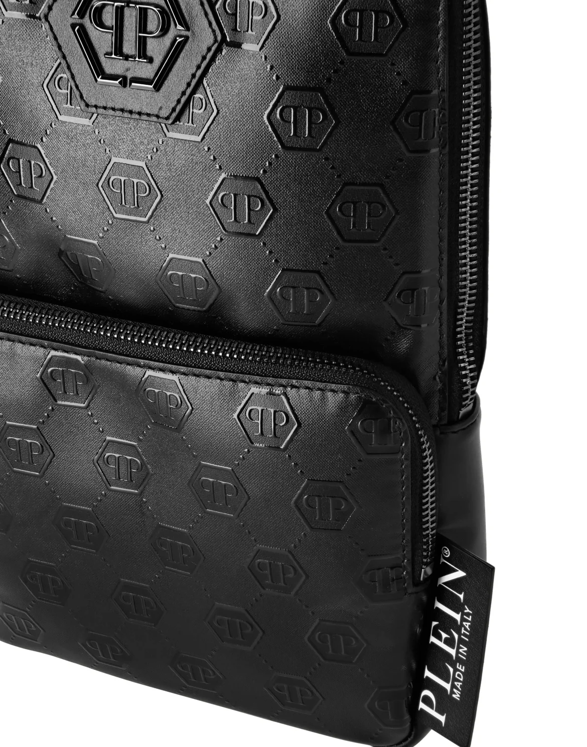 Nappa Cross Body Bag Embossed Monogram, цвет: Черный