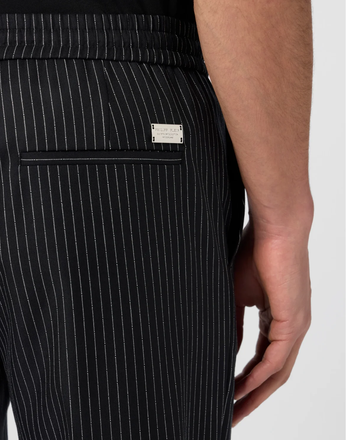 Classic Tracksuit Pants Stripes Stripes, цвет: Черный