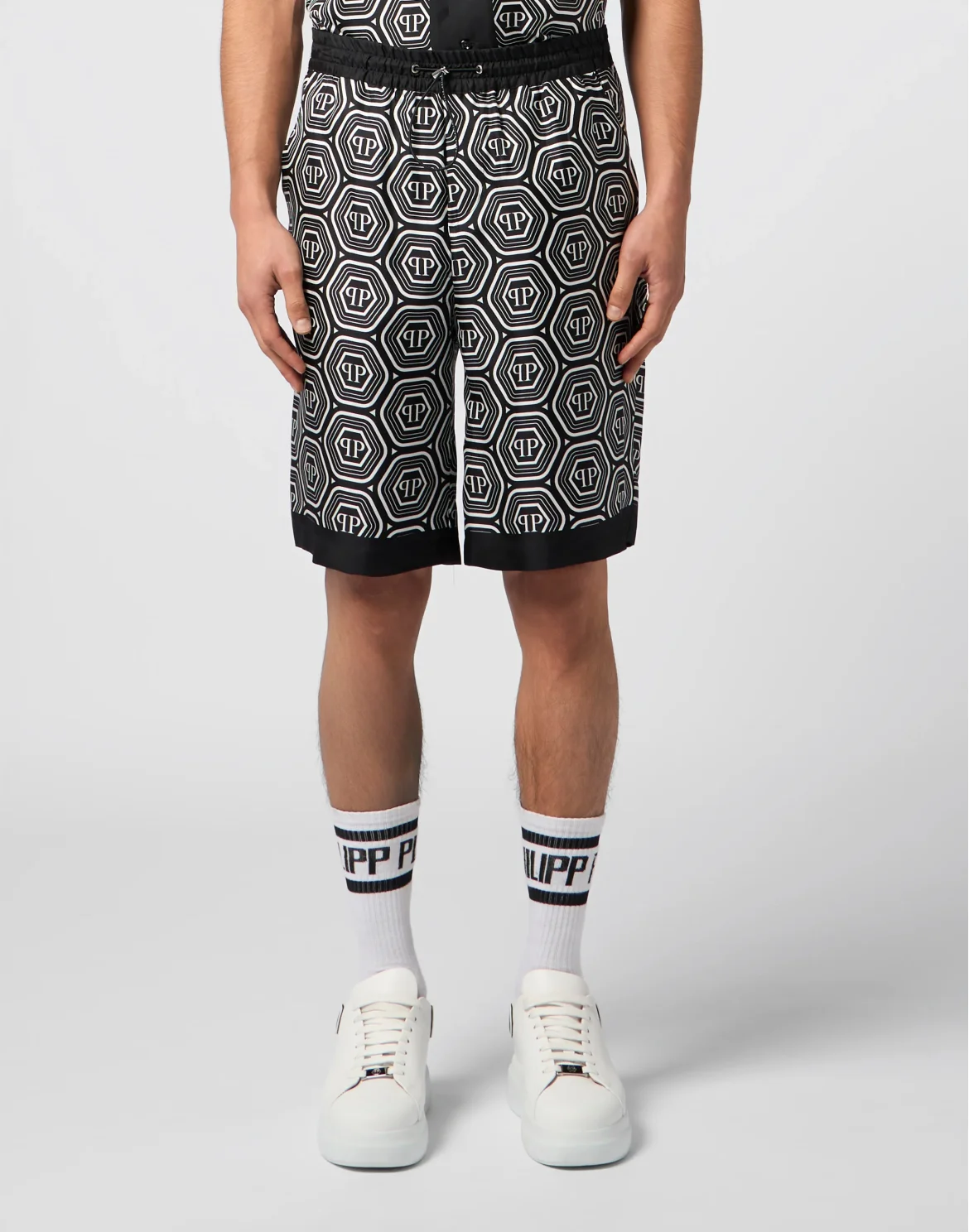 Silk Drawstring Shorts Monogram 70's, цвет: Черный