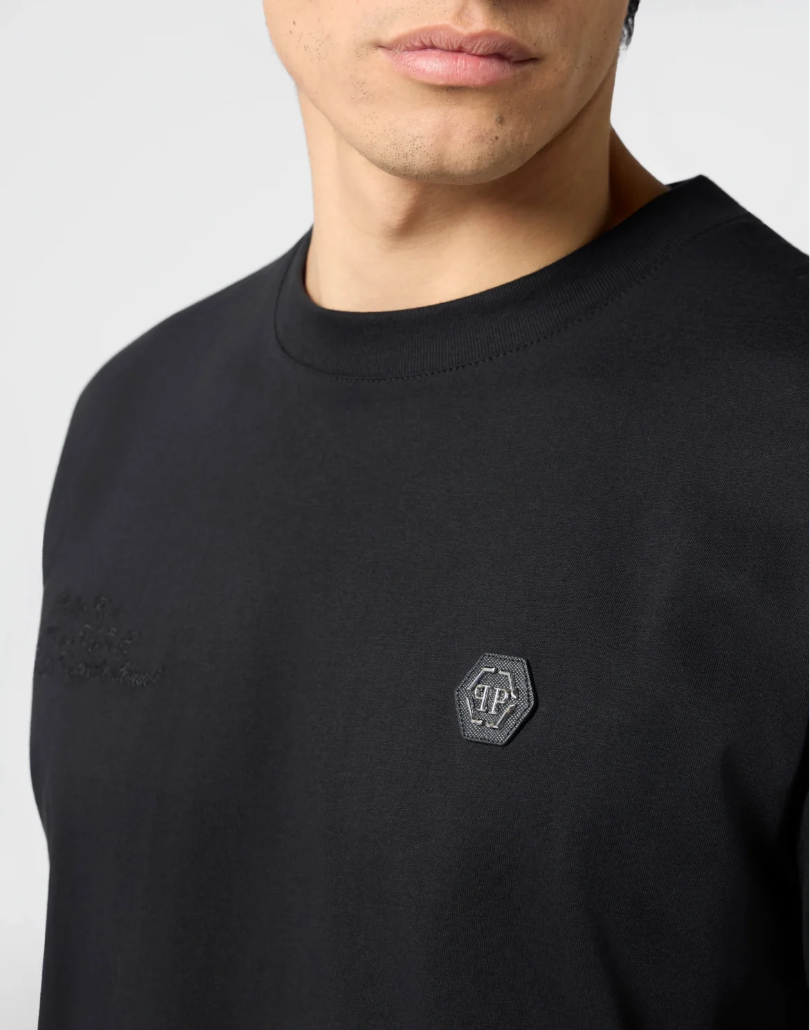 Round Neck T-Shirt Cities, цвет: Черный