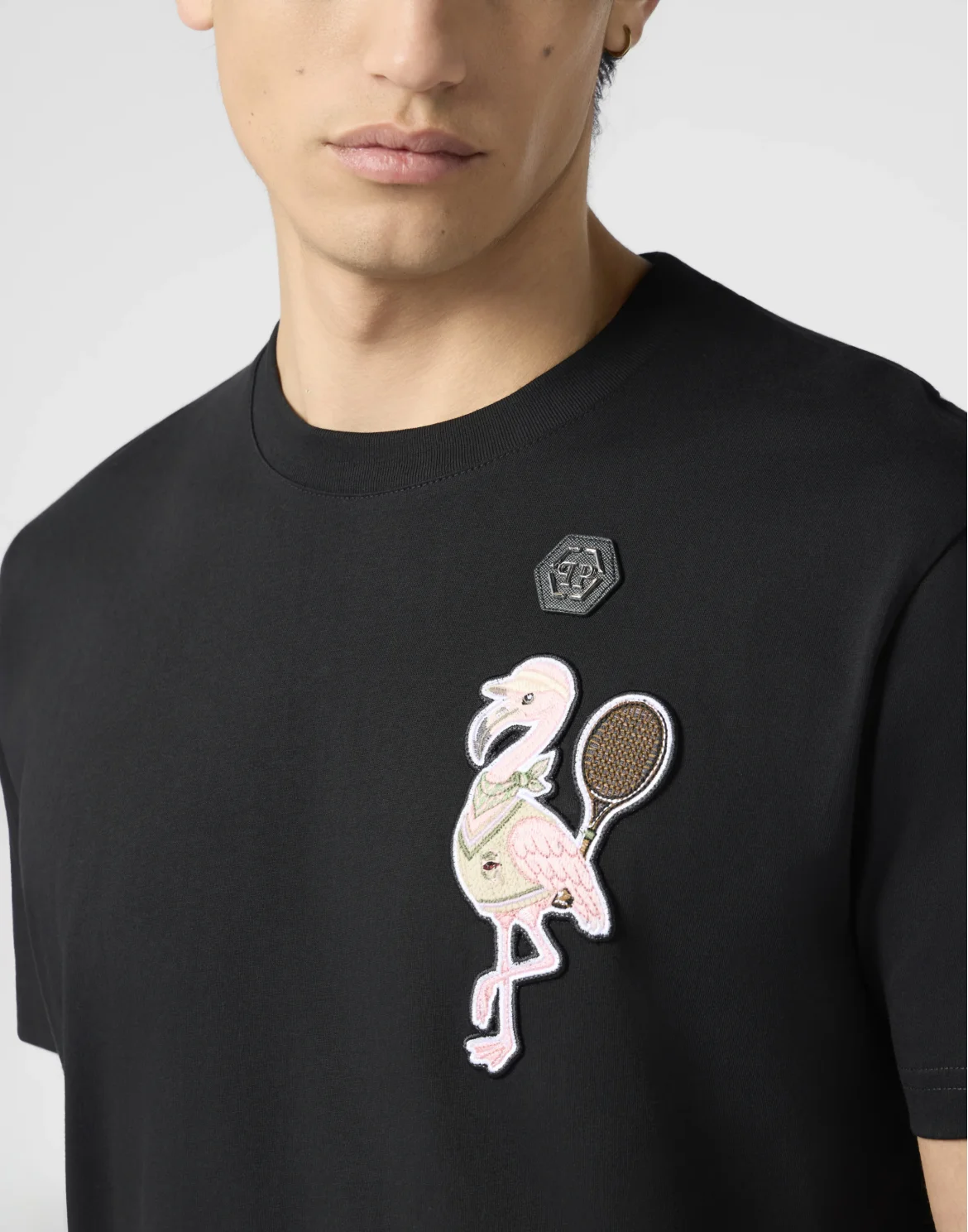 Round Neck T-Shirt Tennis Flamingo Patch, цвет: Черный