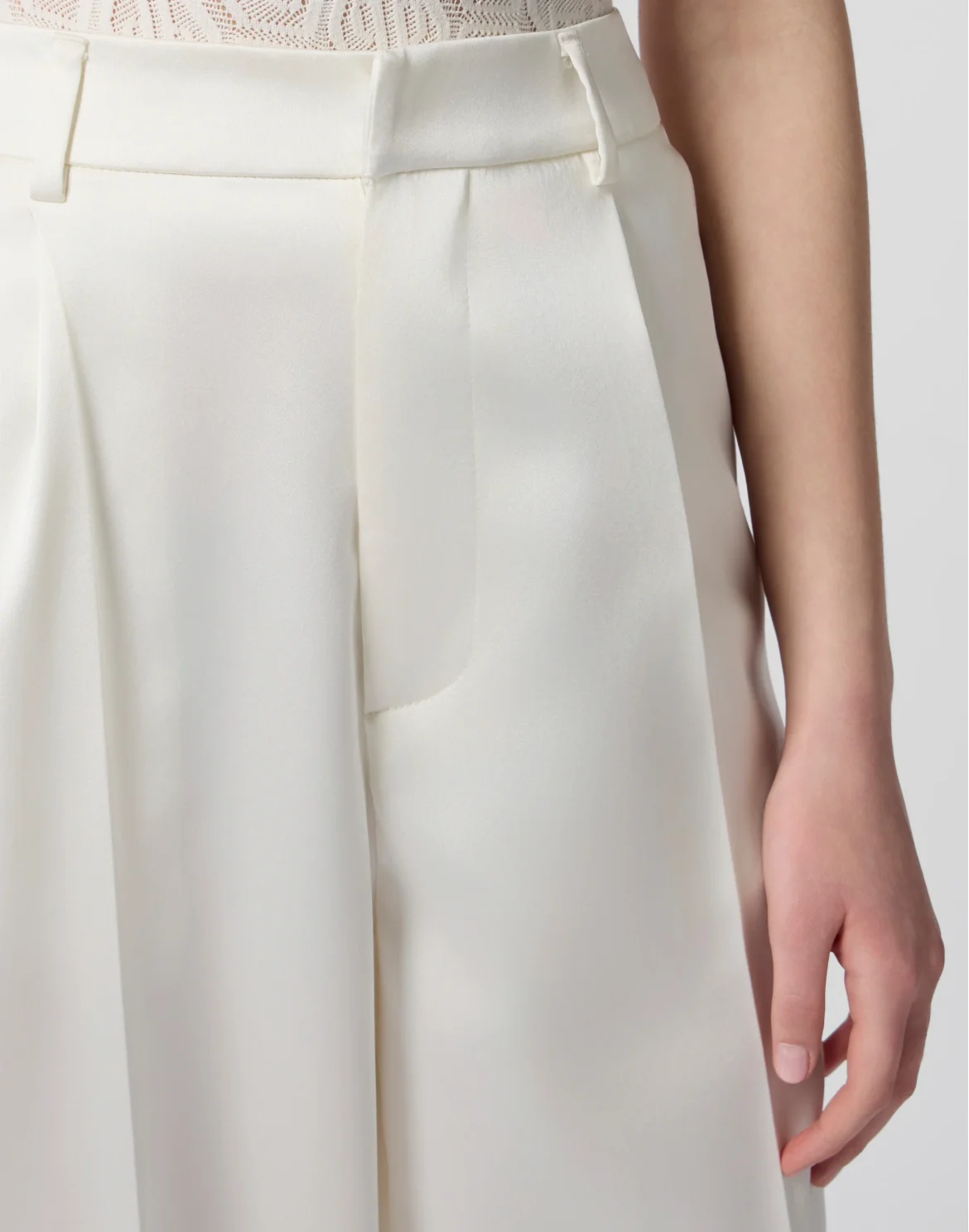 Satin Dame Fit Trousers, цвет: Белый