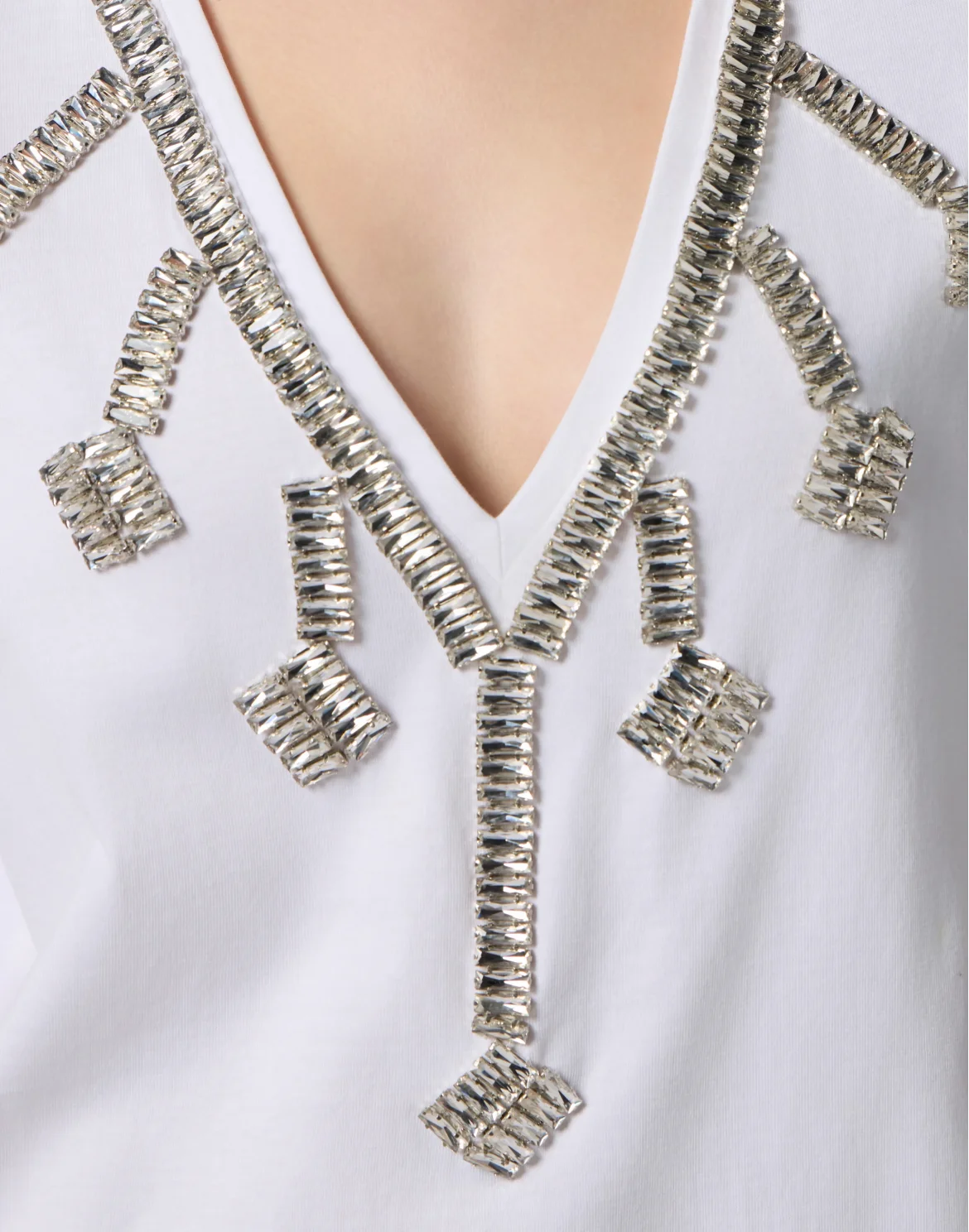 V-Neck T-Shirt Crystal Fringes, цвет: Белый