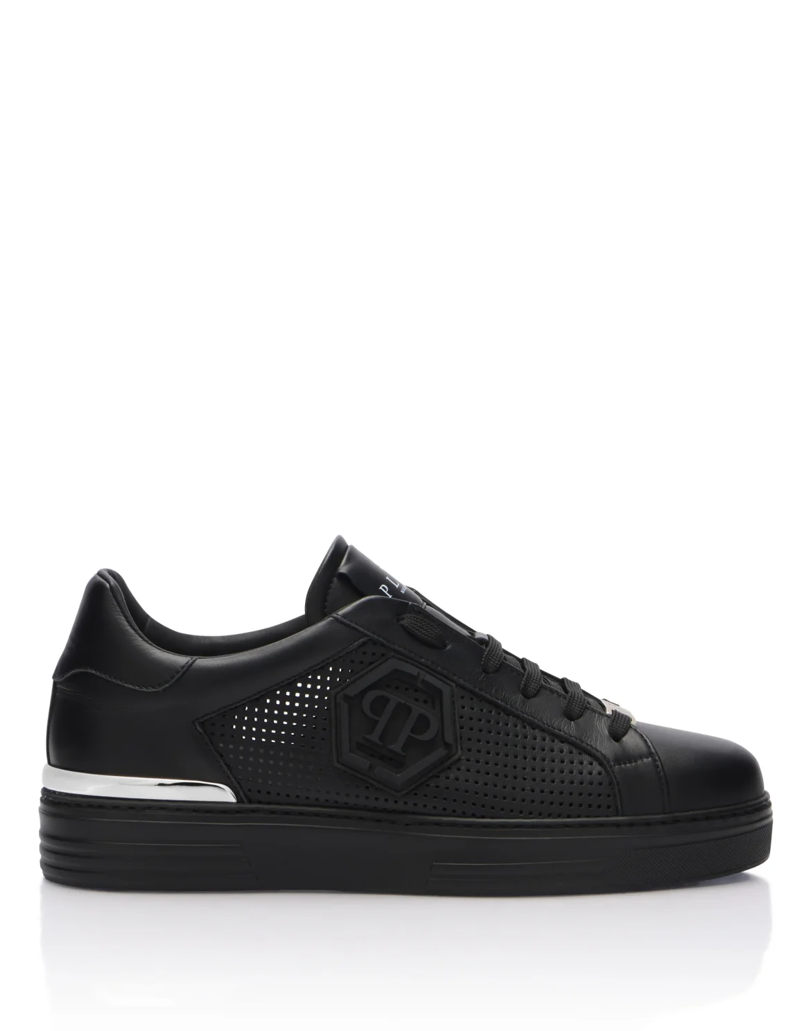 Nappa Low-Top Sneakers, цвет: Черный