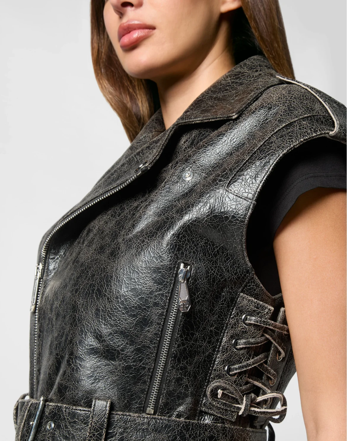 Leather Cropped Biker Vest Gothic Plein, цвет: Черный