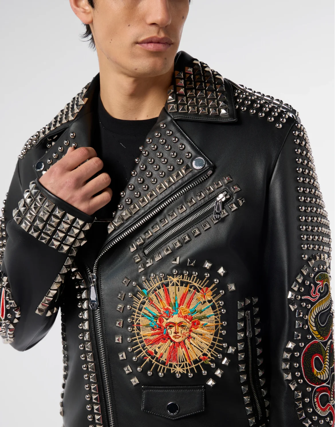 Vintage Leather Biker Jacket Studs & Patches, цвет: Черный