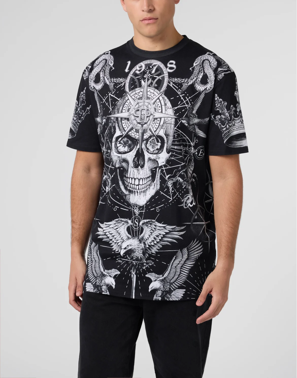Round Neck T-Shirt Tattoo, цвет: Черный