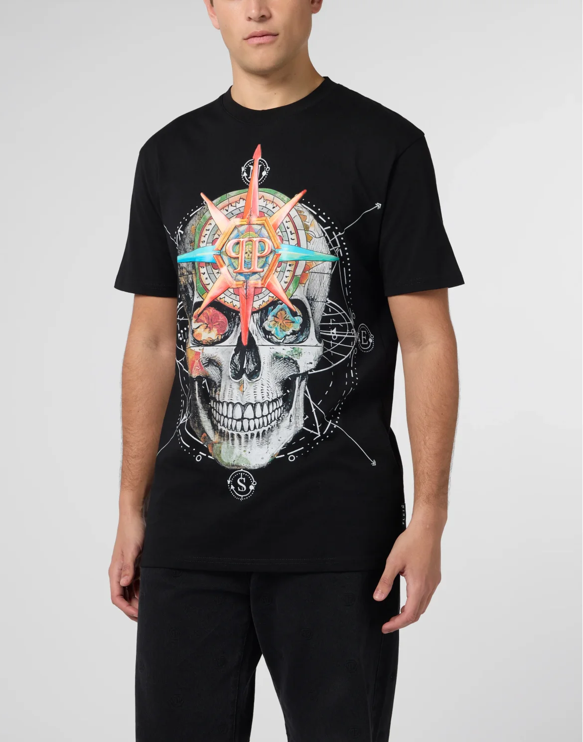 Round Neck T-Shirt Wind Rose Skull, цвет: Черный