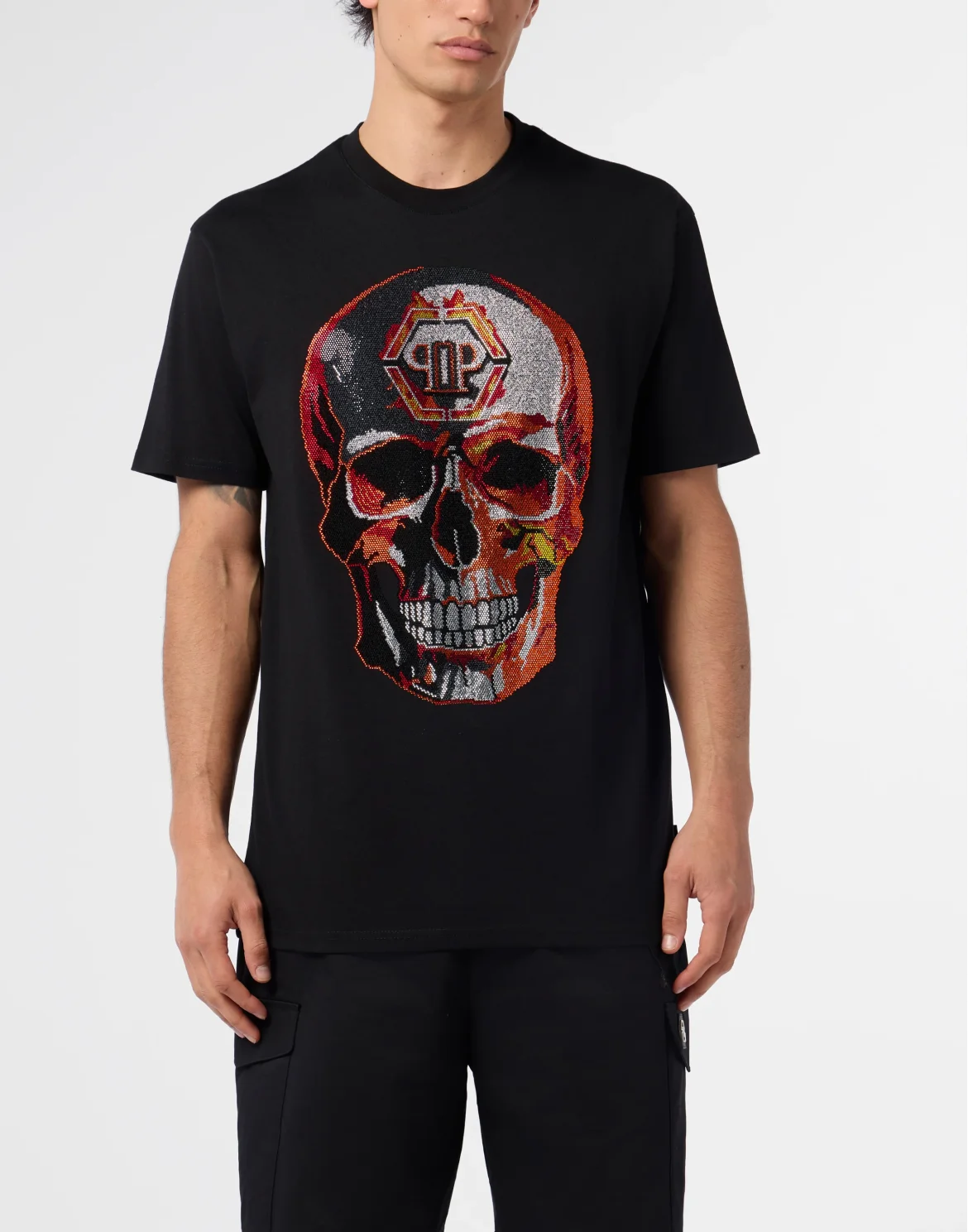 Round Neck T-Shirt Lava Skull Stones, цвет: Черный