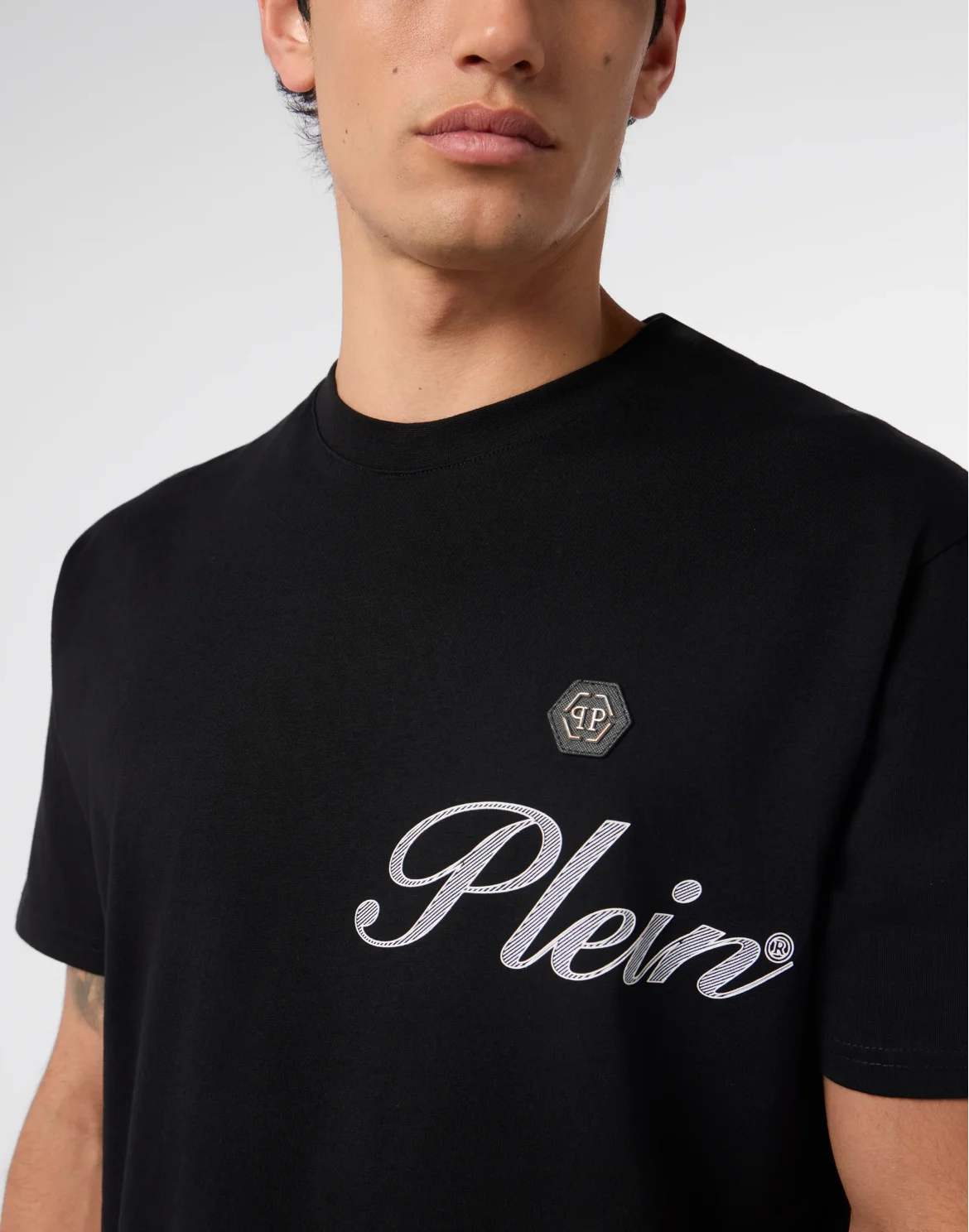 Round Neck T-Shirt Signature, цвет: Черный