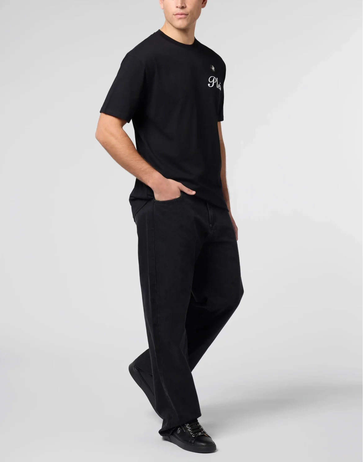 Round Neck T-Shirt Embossed Signature, цвет: Черный