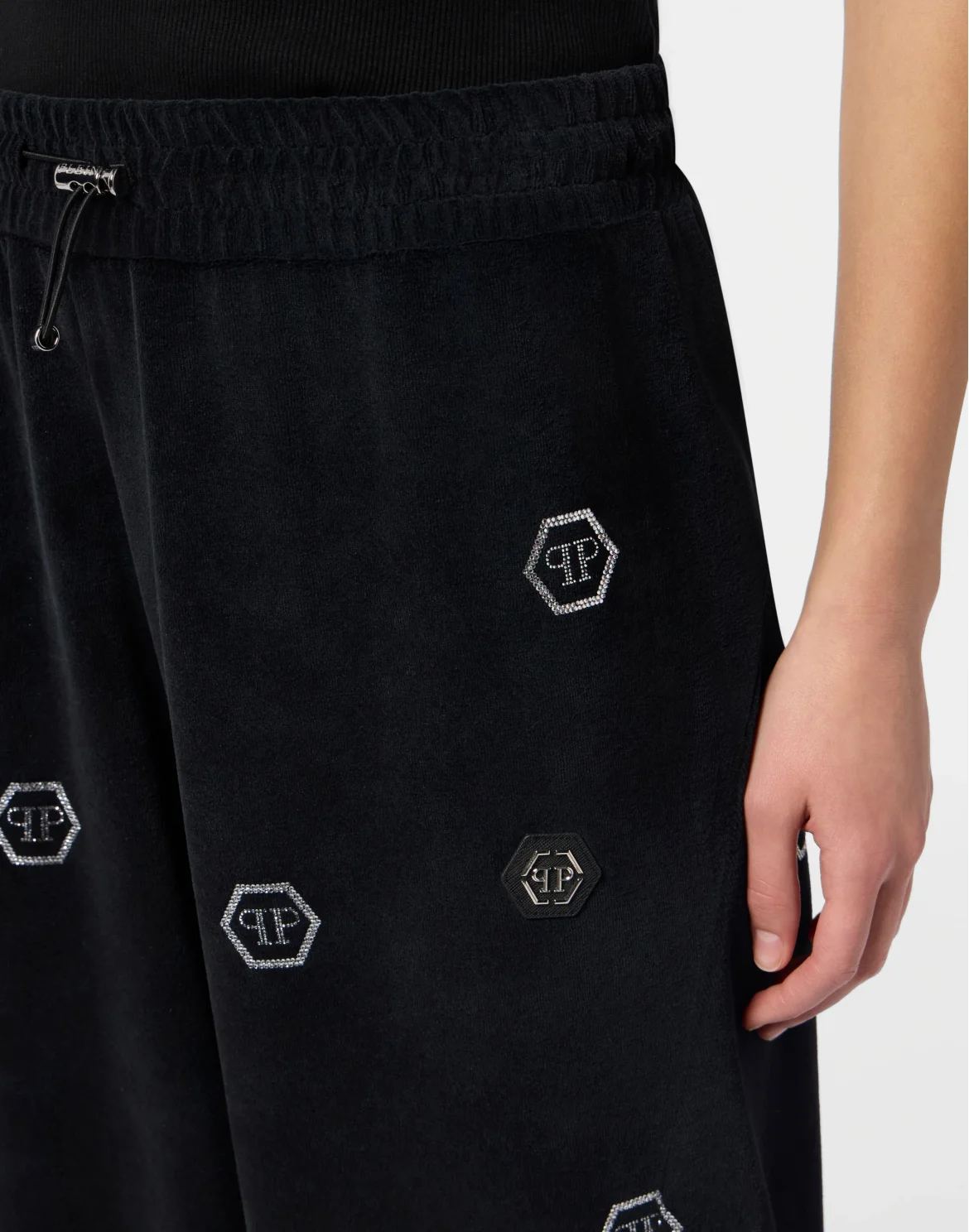 Chenille Skater Fit Tracksuit Pants Monogram Strass, цвет: Черный