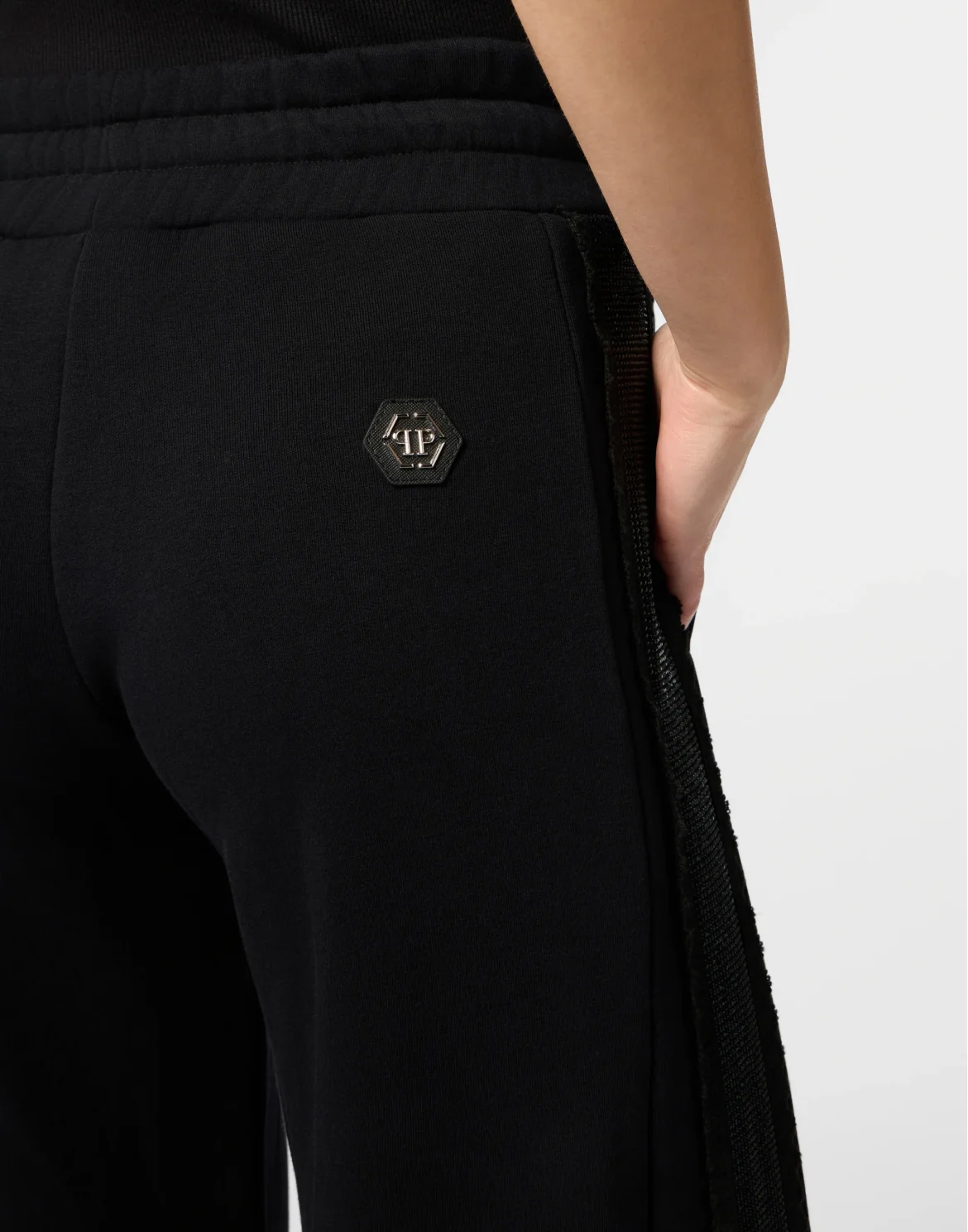 Skater Fit Tracksuit Pants Strass Band, цвет: Черный