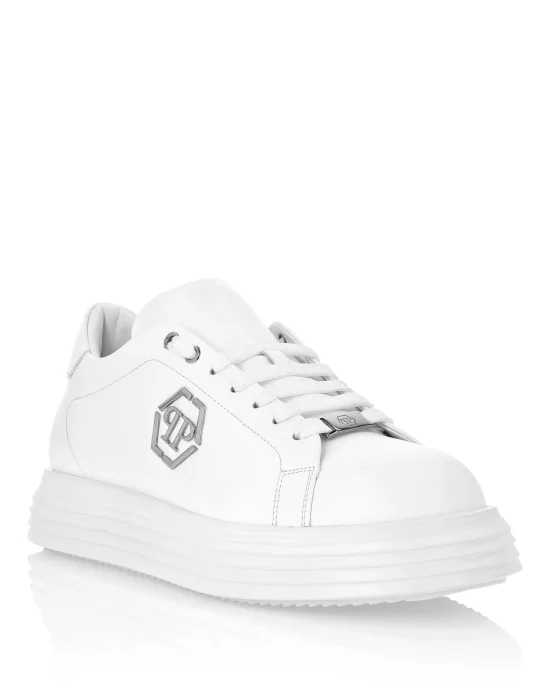 Low Top Sneakers Banks Hexagon