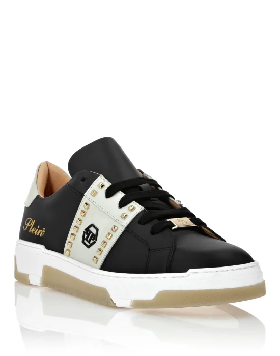Low-Top Sneakers