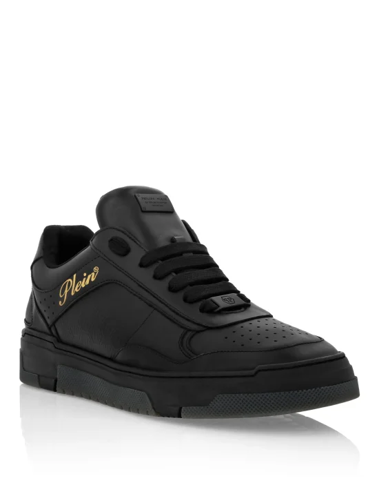 Low-Top Sneakers Nappa Suede