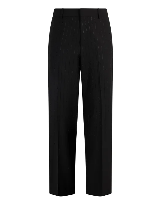 Loose Fit Trousers Degrade Stones