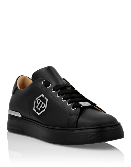 Nappa Leather Lo-Top Sneakers Hexagon
