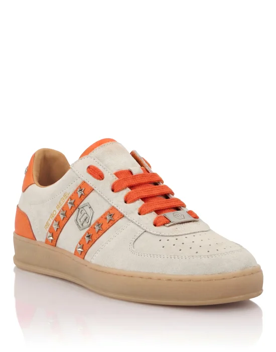 Low-Top Sneakers RETRO REBEL