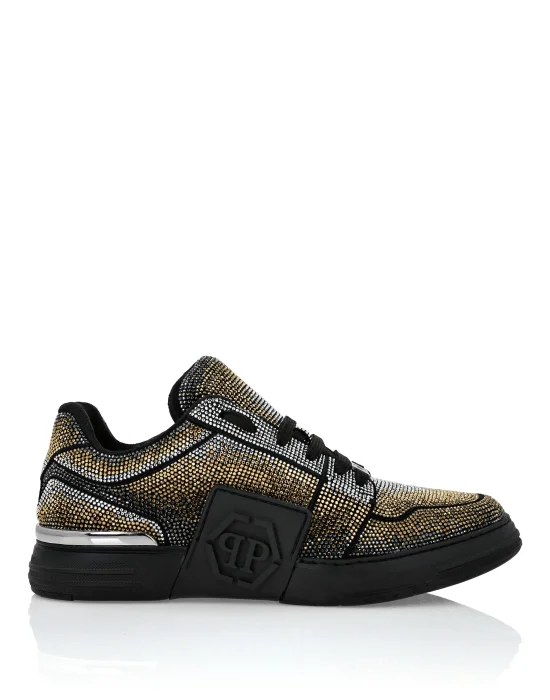 Suede Lo-Top Sneakers Strass Hexagon