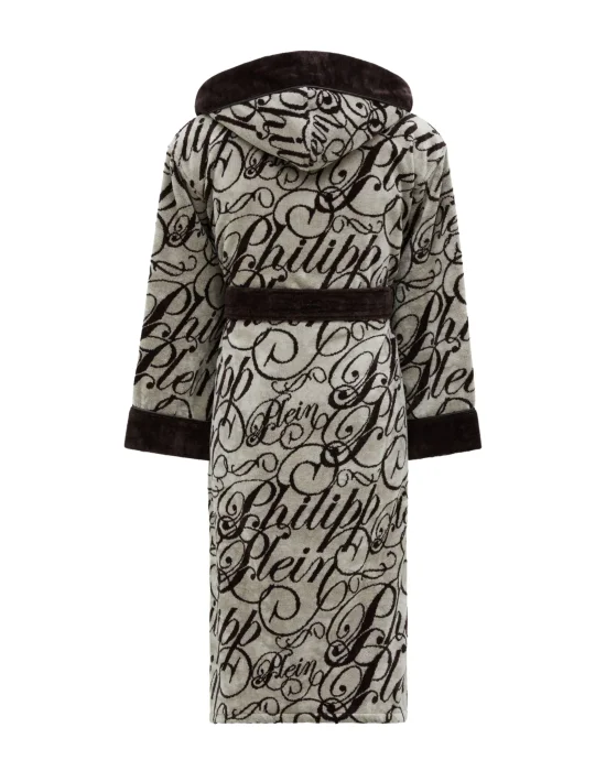 Hooded Bathrobe Signature