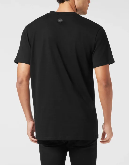 Round Neck T-Shirt Greatness