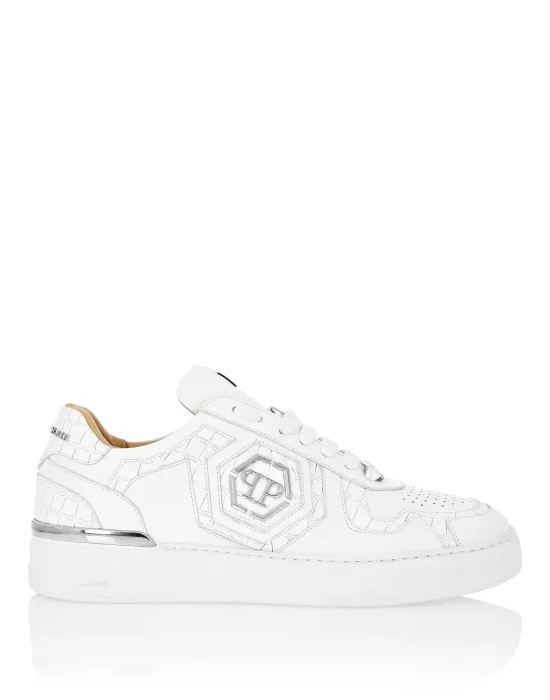 Low Top Sneakers