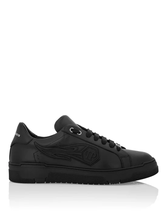 Low Top Sneakers Plein Patch
