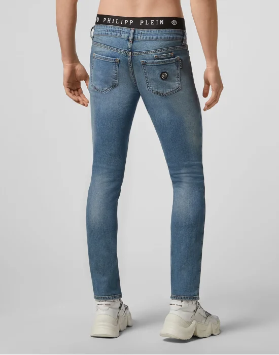 Slim Fit