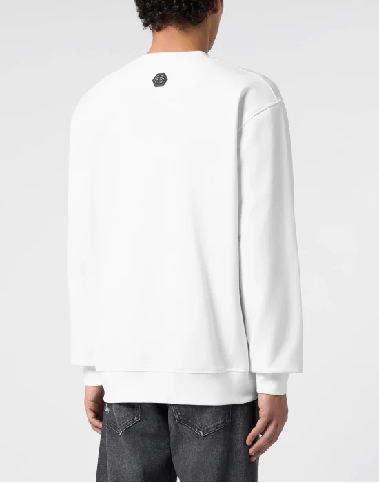 Round Neck Sweatshirt Logo
