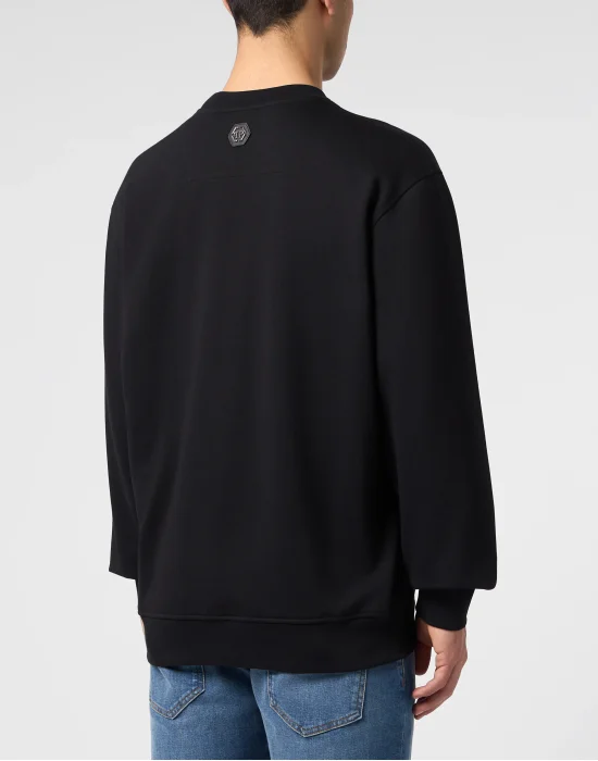 Round Neck Sweatshirt Logo