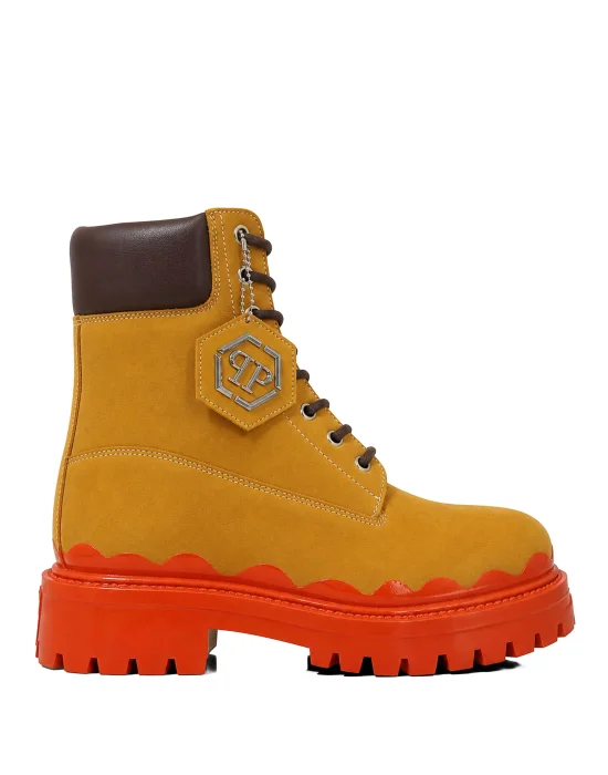 Nabuk Lace-Up Boots Immersed