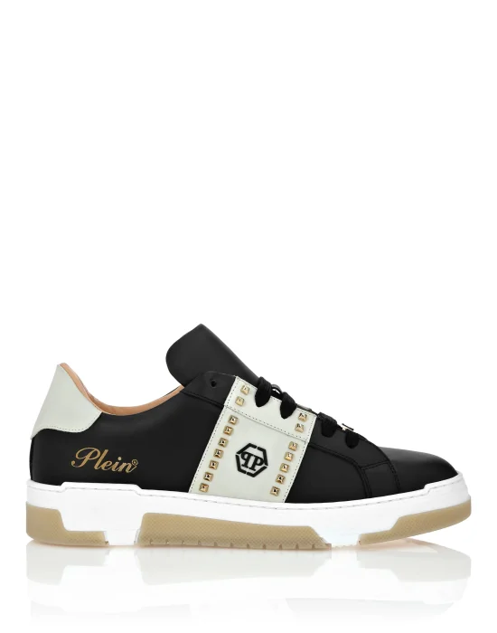 Low-Top Sneakers